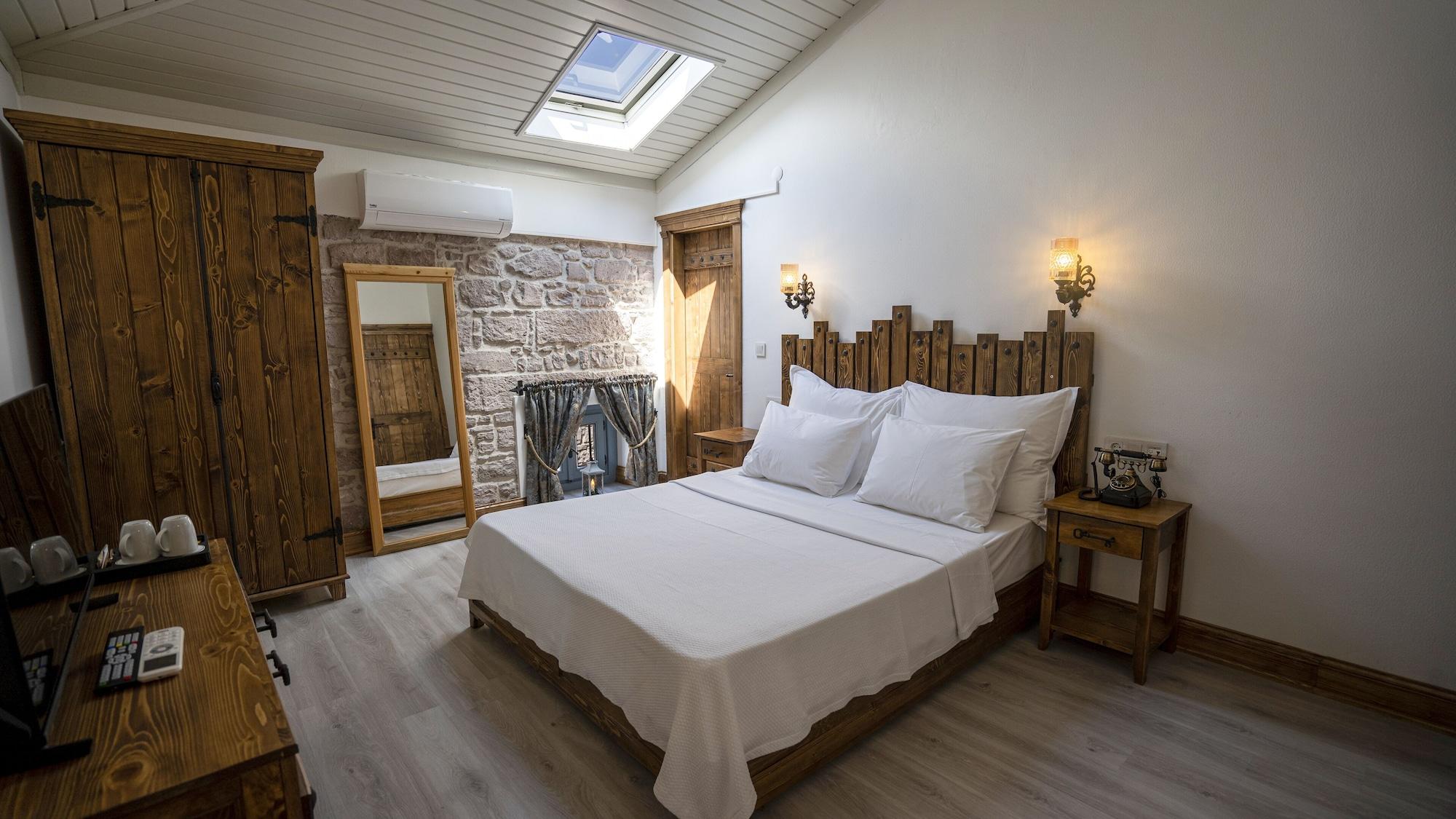 Ayvalı Villa Pietra Butik Otel מראה חיצוני תמונה