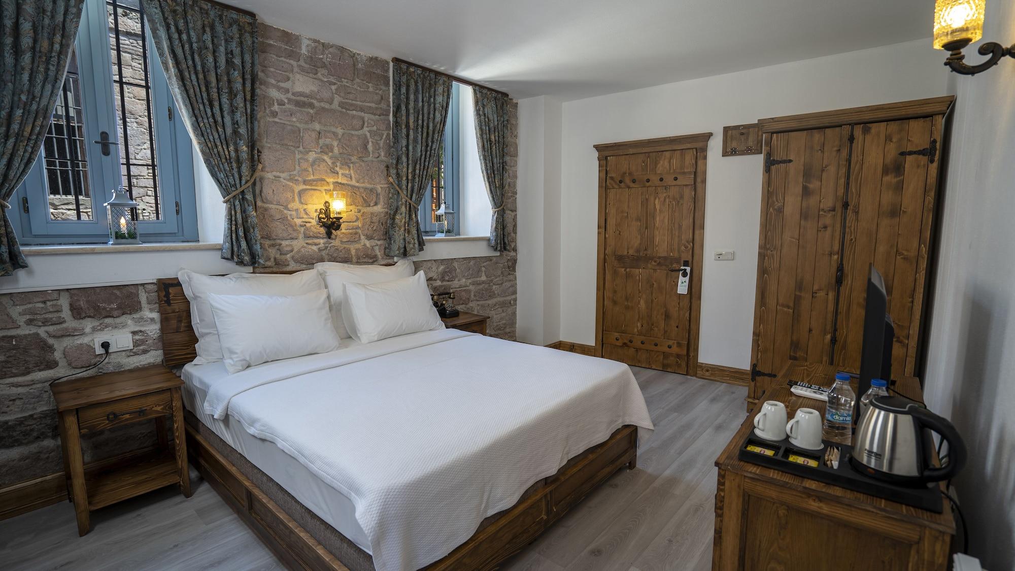 Ayvalı Villa Pietra Butik Otel מראה חיצוני תמונה