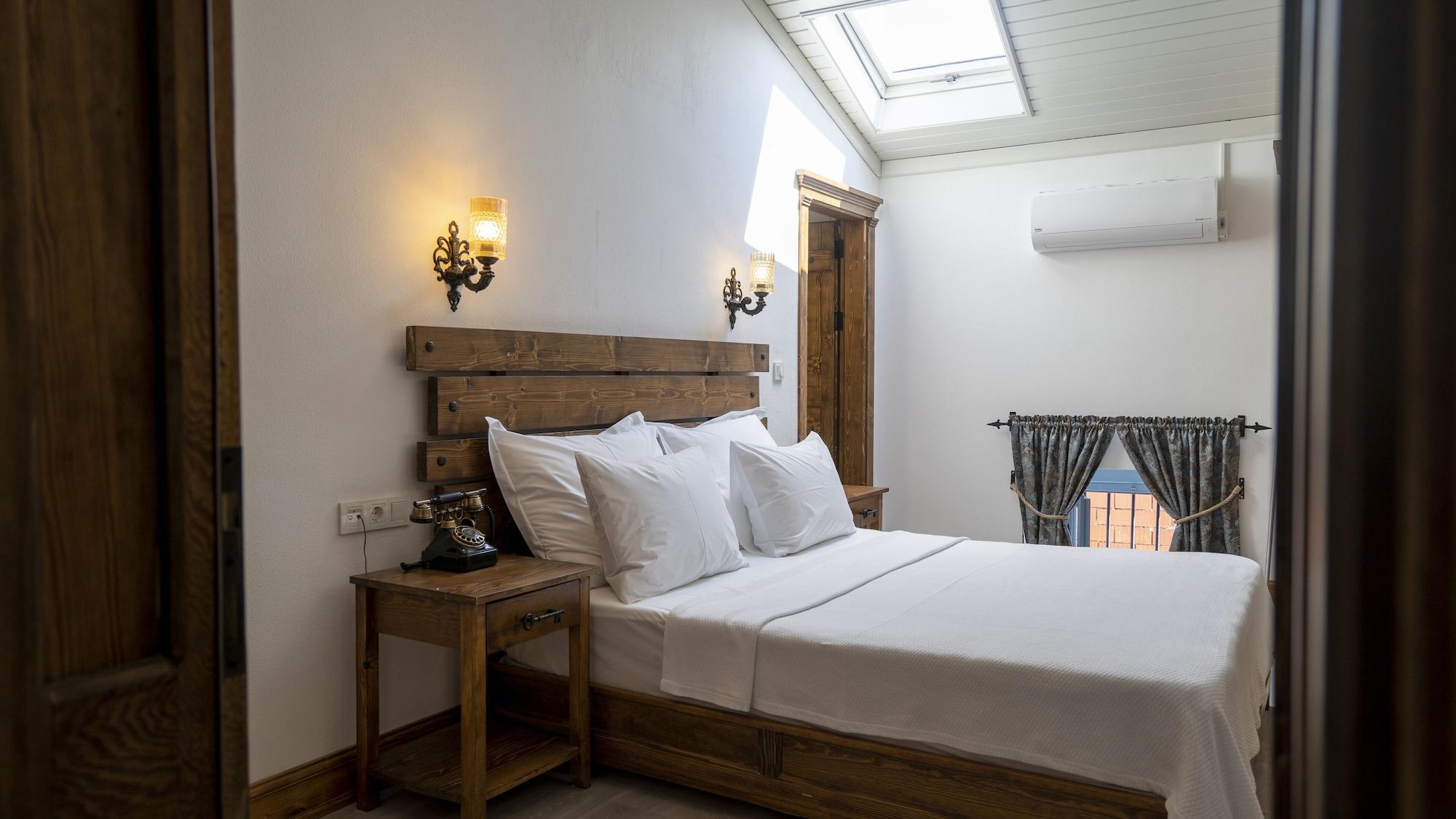 Ayvalı Villa Pietra Butik Otel מראה חיצוני תמונה
