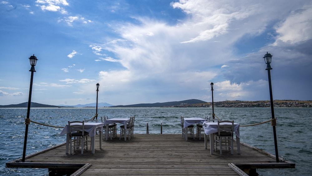Ayvalı Villa Pietra Butik Otel מראה חיצוני תמונה